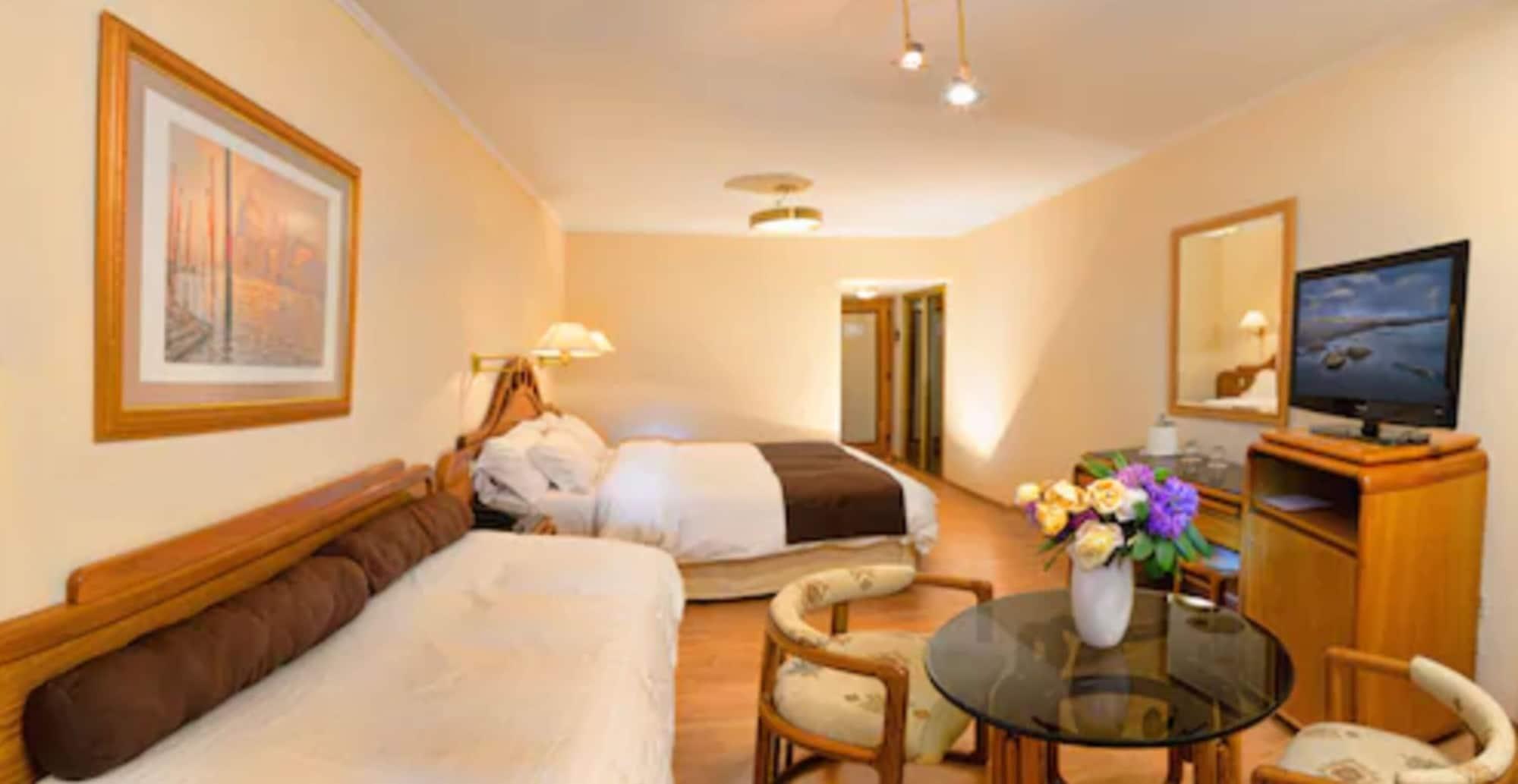Hotel Cristal Сан Карлос де Барилоче Екстериор снимка