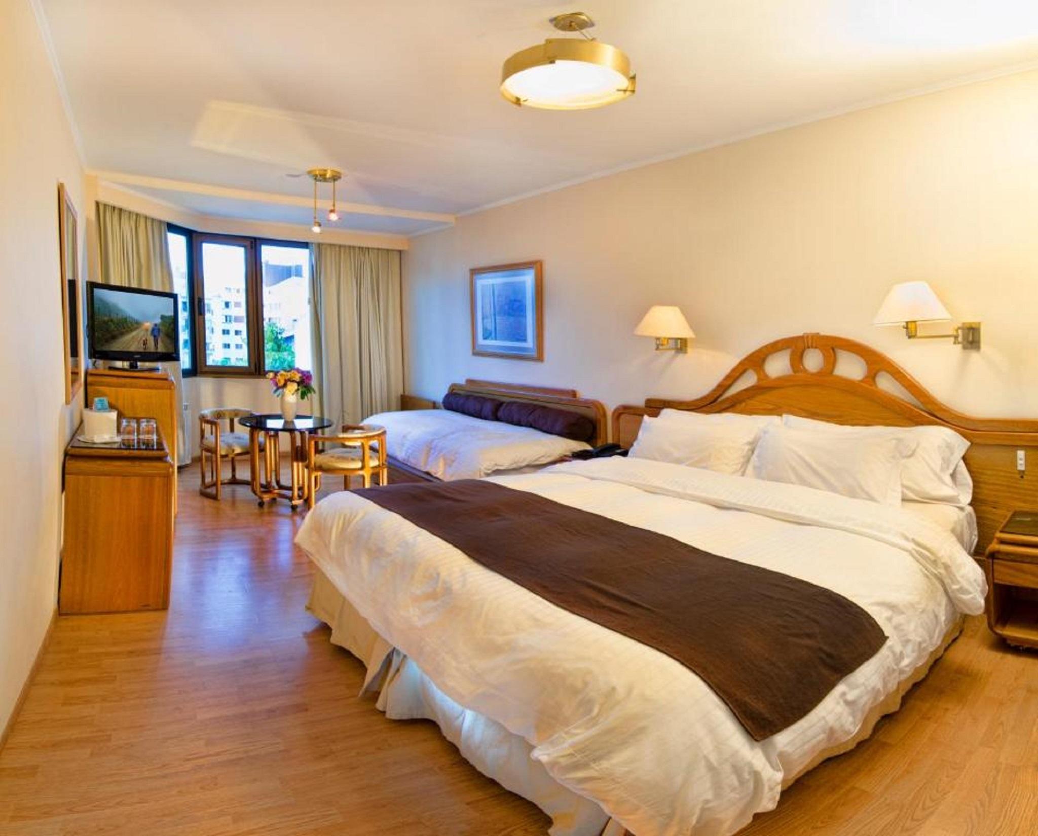 Hotel Cristal Сан Карлос де Барилоче Екстериор снимка