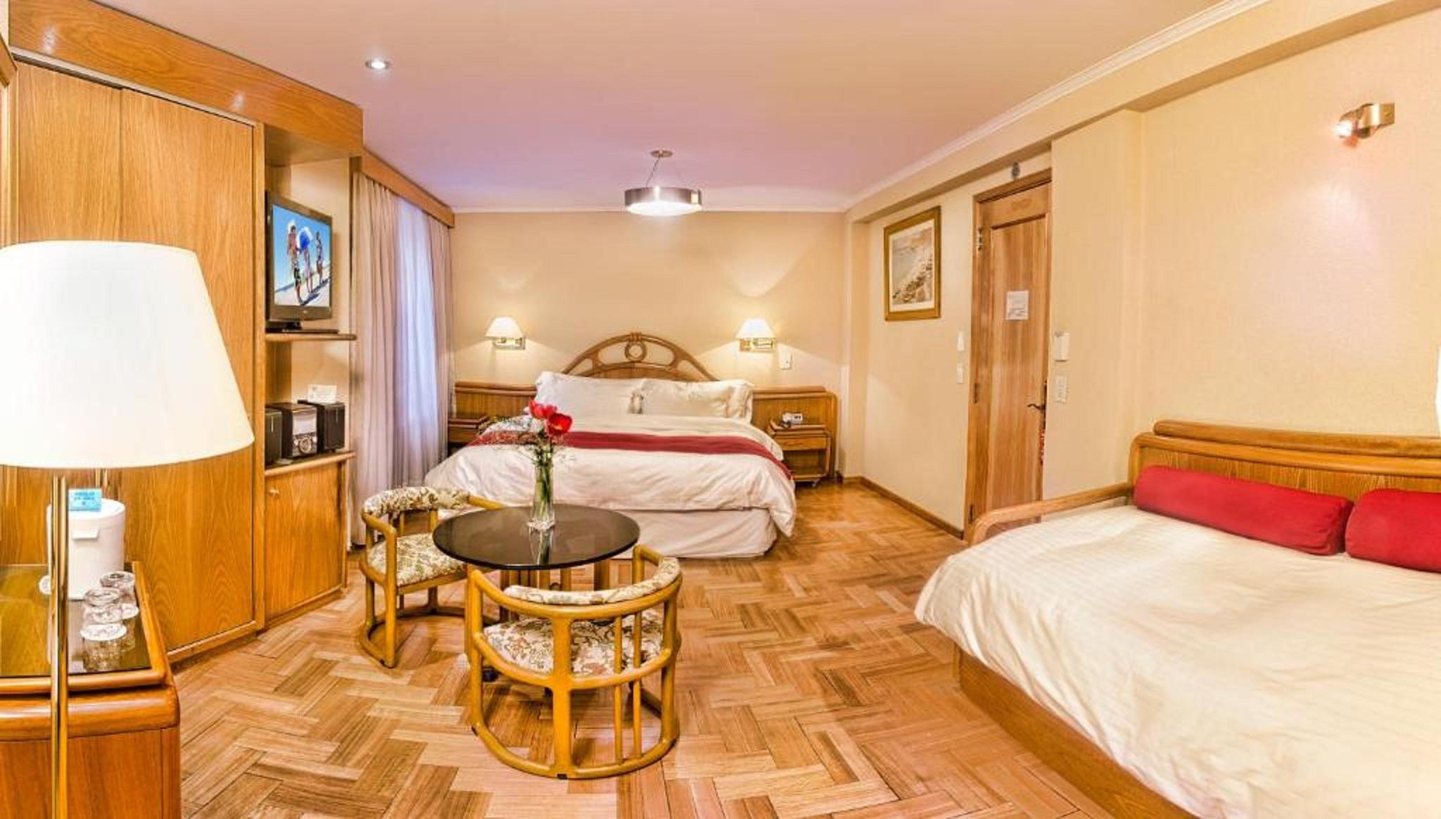 Hotel Cristal Сан Карлос де Барилоче Екстериор снимка