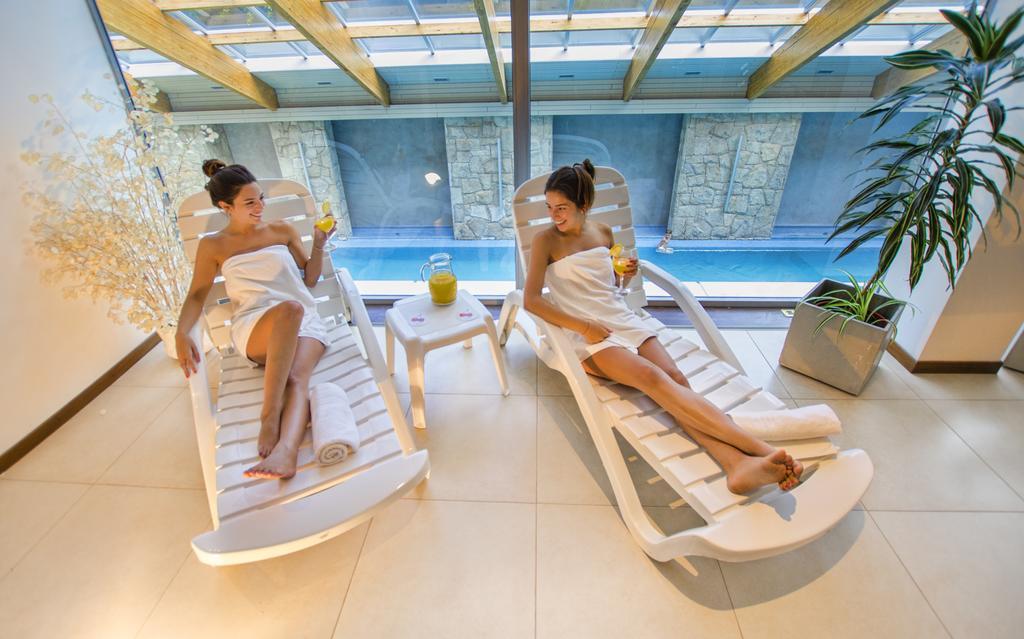 Hotel Cristal Сан Карлос де Барилоче Екстериор снимка
