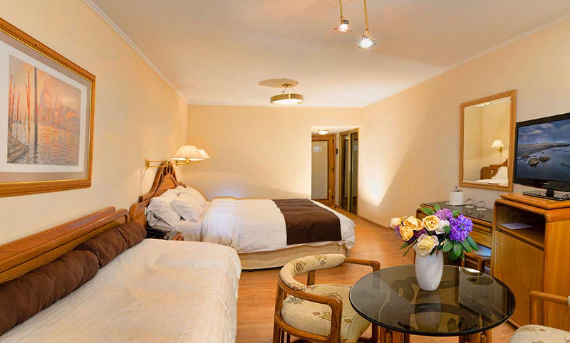 Hotel Cristal Сан Карлос де Барилоче Екстериор снимка